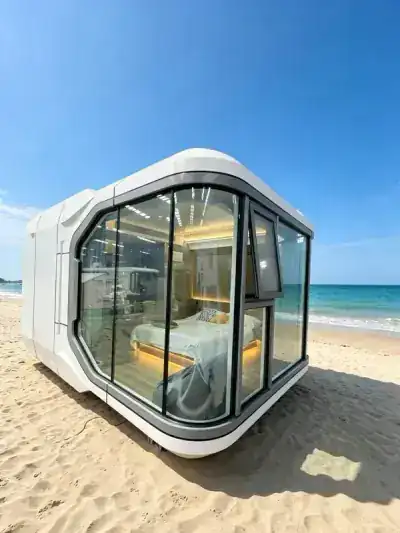 Panoramic View Space Capsule Container House